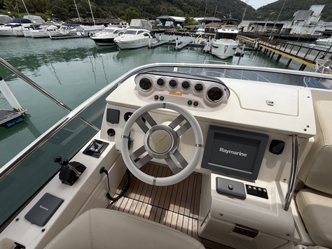 AZIMUT 470