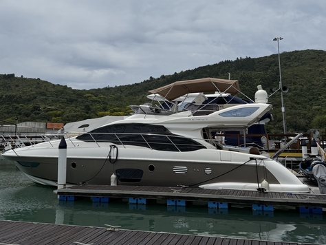AZIMUT 470