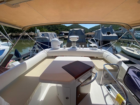 AZIMUT 500