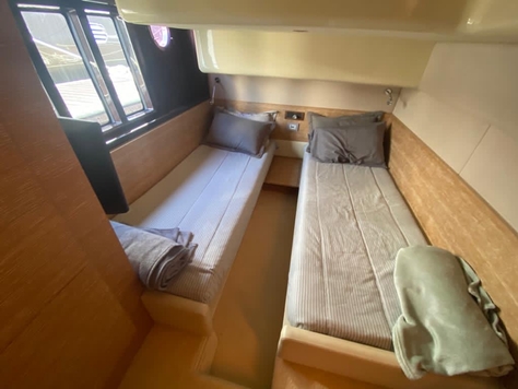 AZIMUT 500