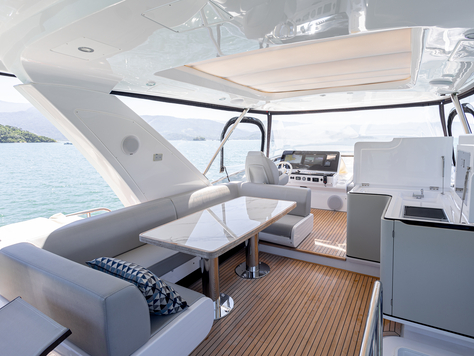 AZIMUT 620