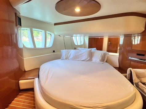 INTERMARINE AZIMUT 560