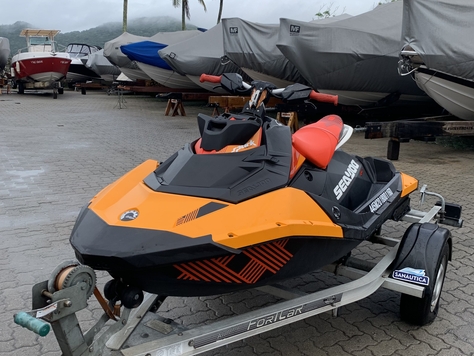 SEA-DOO SPARK TRIXX