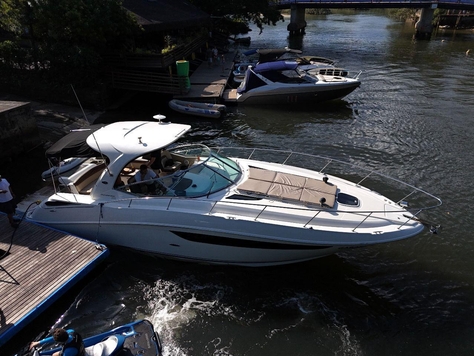 SEA RAY 395