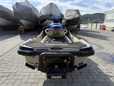 SEADOO WAKE PRO 230